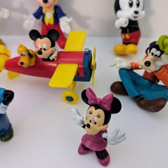 Disney Mickey Mouse and Friends PVC Toy Figures Bundle Lot - Picture 4 of 6